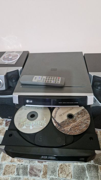 Музыкальный центр LG