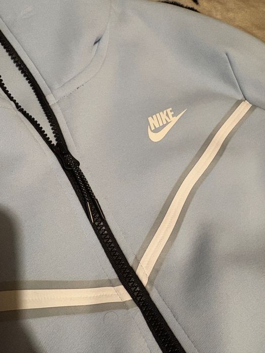 Горнище “Nike Tech Fleece”