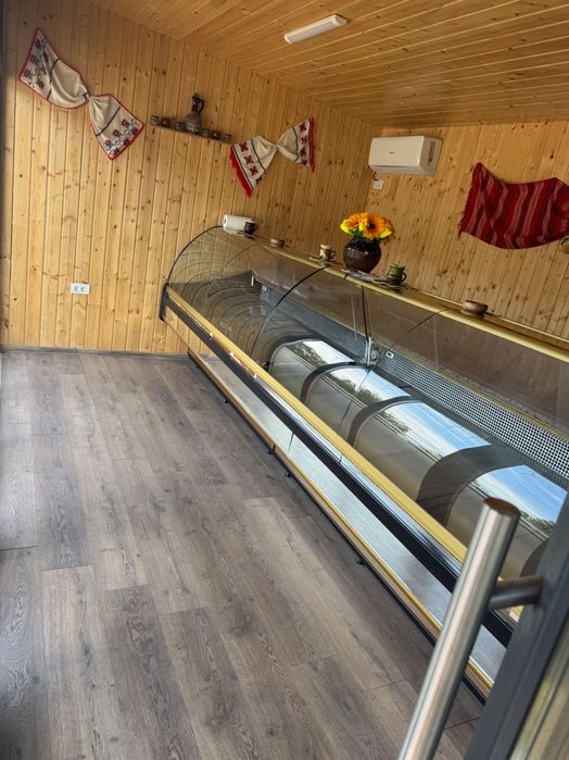 Vitrină frigorifica