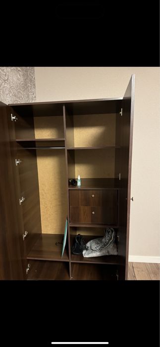 Шкаф в хорошем состоянии