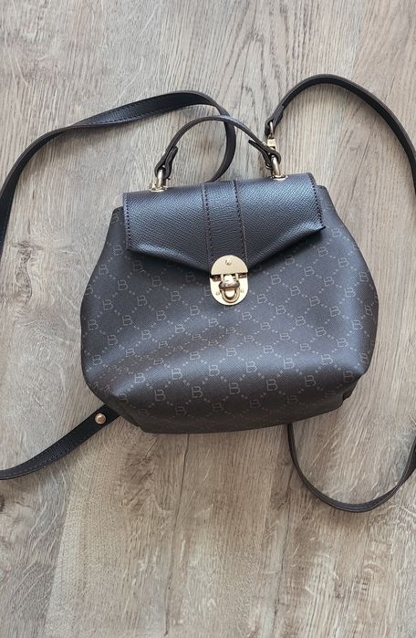 Разпродажба  Дамски чанти