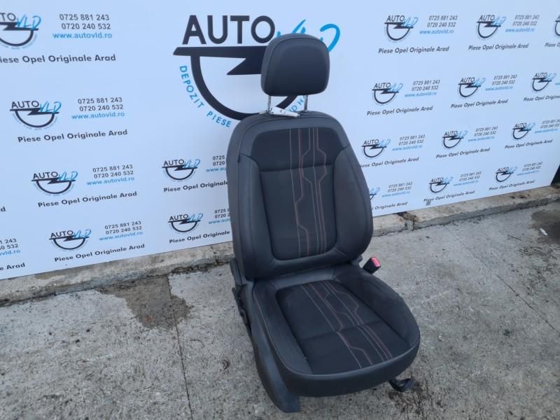 Scaun fata dreapta semi piele cu incalzire Opel Astra J
