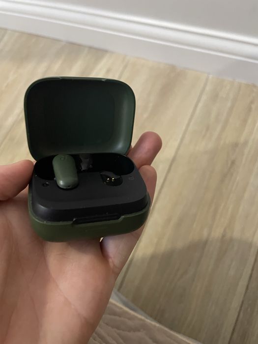 Продам наушники soundcore P30i