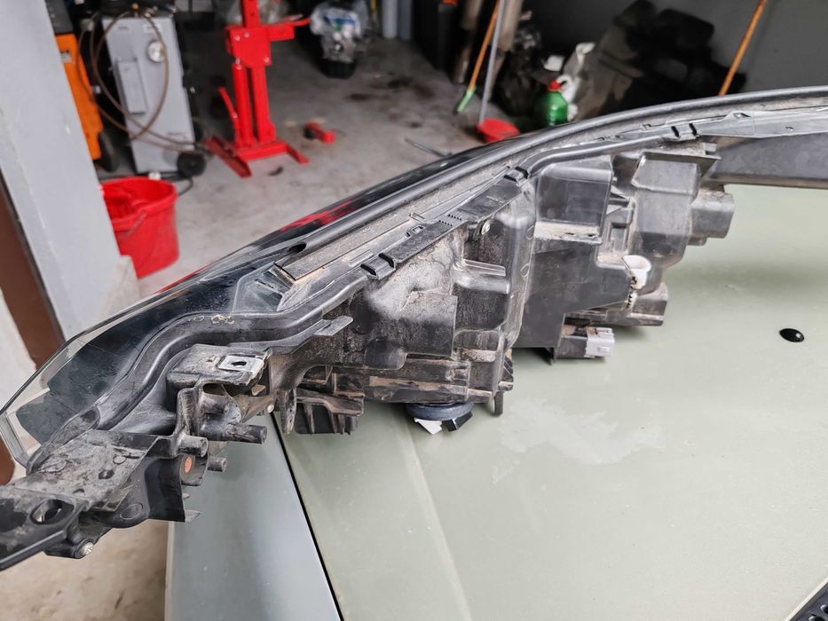 Far dreapta Toyota C-hr full led