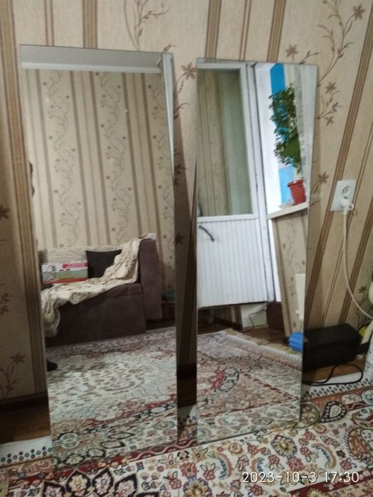 Продам зеркала в отличном состоянии