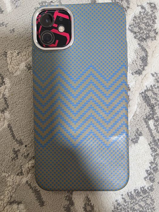 Iphone 11 64гб 70% акб