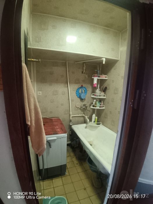 Дом прадаётся, уй сотилади 3 хона 80 квадрат хамма шароитлари бор