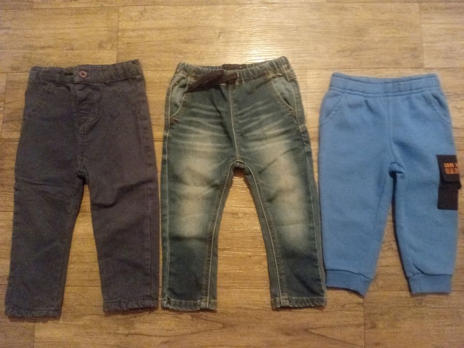 Отдам детские вещи