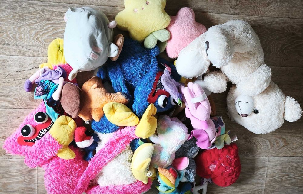 Плюшени играчки различни видове