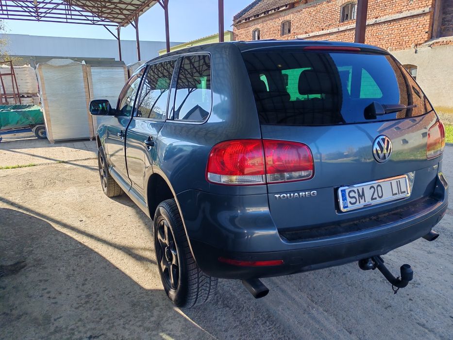 Vînd Touare 2.5 manual