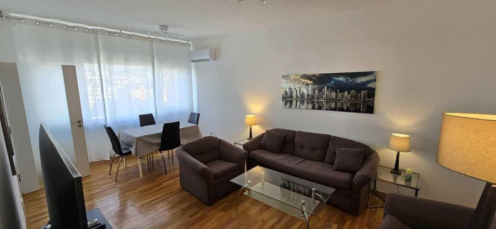 Дава се под наем Двустаен апартамент в София, Борово - 58 кв.м за 650 € - Снимка #1