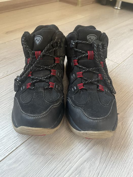 Осенние ботинки на мальчика, р.39