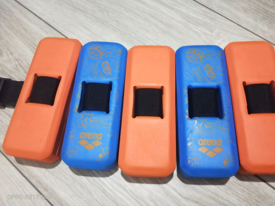 Спасательный детский пояс Arena.