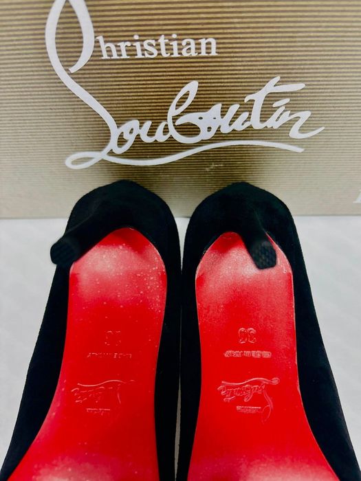 Tocuri Louboutin piele întoarsă 10cm