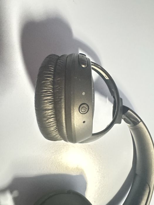 Căsti wireless JBL TUNE 520 BT