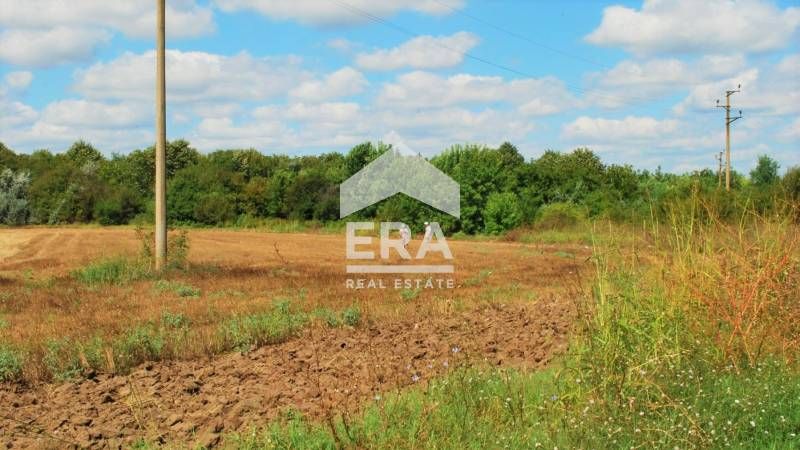 УПИ с разрешение за ваканционно селище на 250 м от плажната ивица в Ша