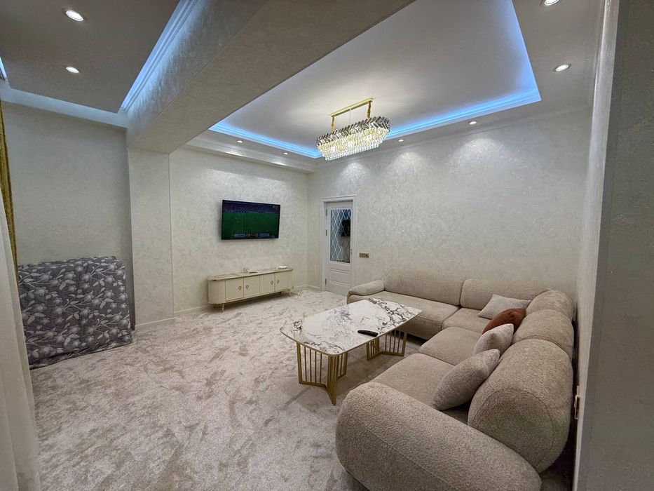 Qoyliq Massiv 3 da arendaga uy