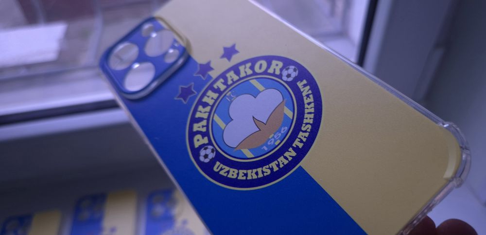 Оригинальные чехлы на Iphone