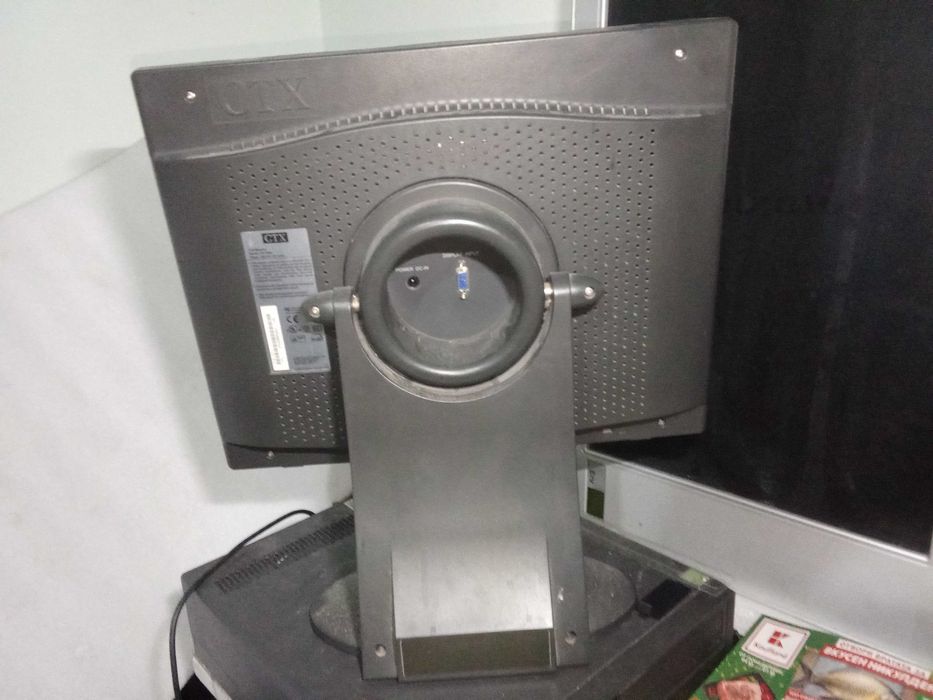 LCD монитор Монитор CTX 17 инча
