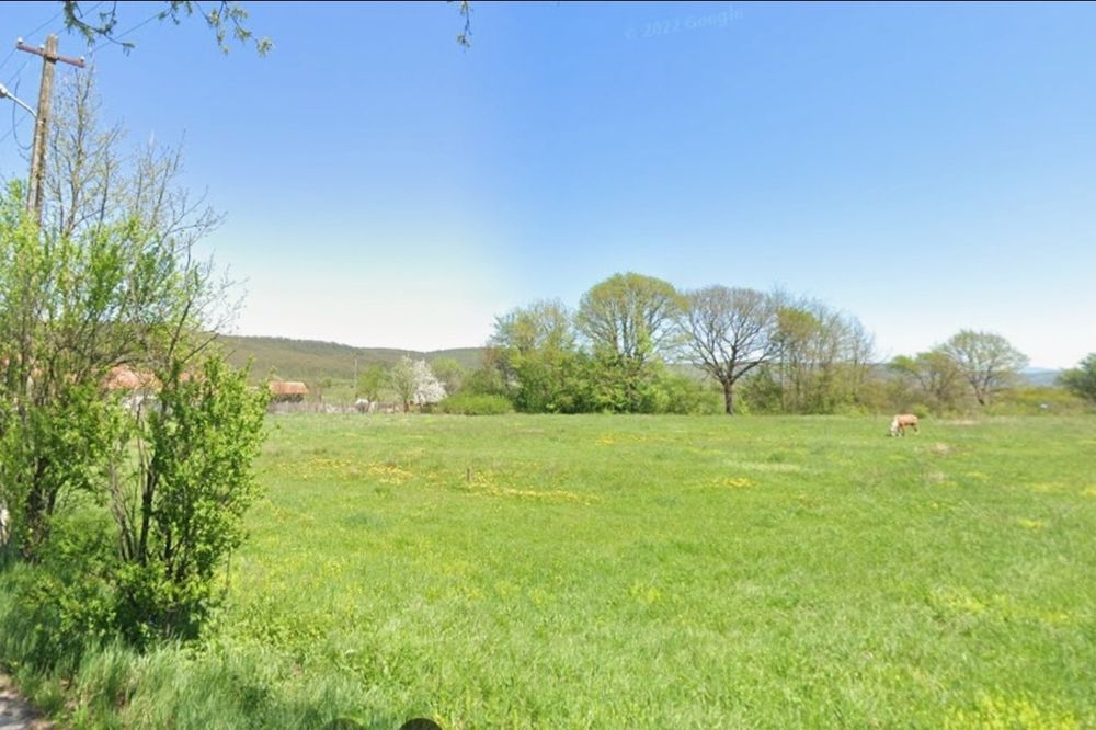 Vând teren intravilan CF. 66354, de 3.278 mp, front stradal de 41,09 m