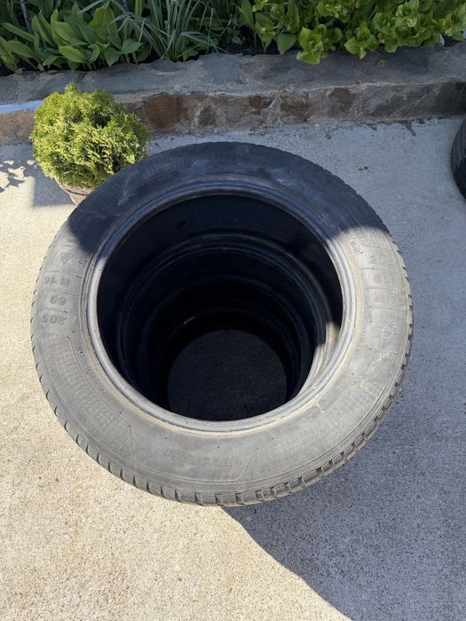 4 anvelope / cauciucuri 205 / 60 / 16, ALL SEASON, dot 2022,  stare buna. Livrare cu verificare