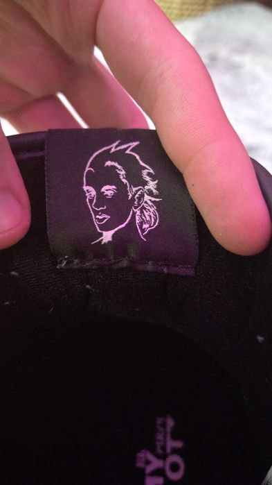 Jeremy Scott X Adidas wings