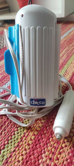 Vand incalzitor auto pentru biberoane CHICCO