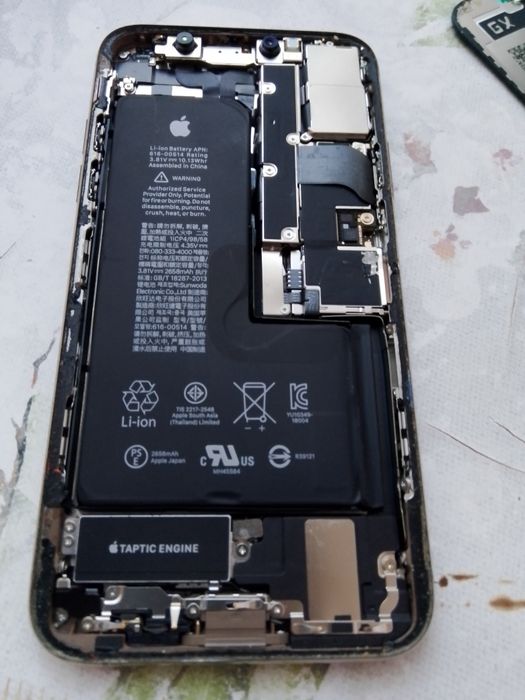 Продам iphone xs 256gb