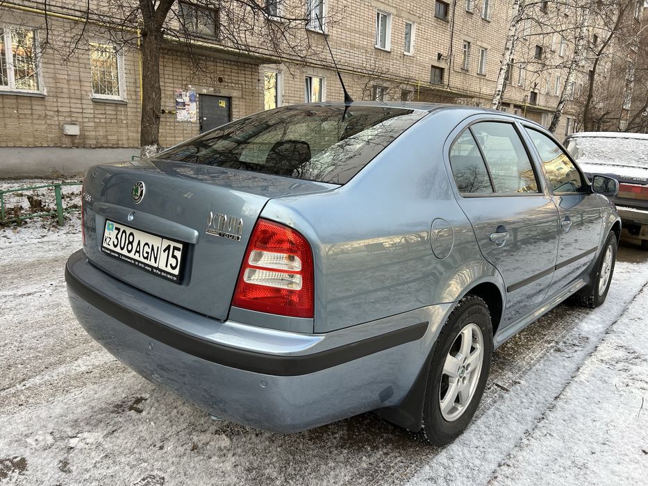 Продам отличную октавию