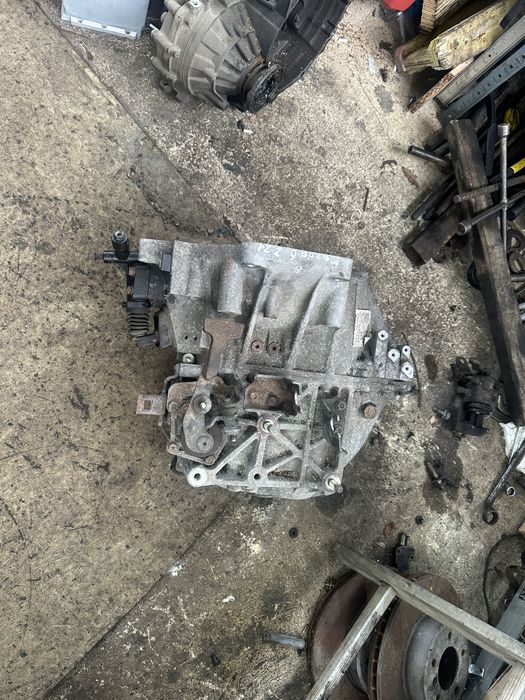 6 степенна ръчна кутия за Мазда 6 2.2d 2008-2013г.!