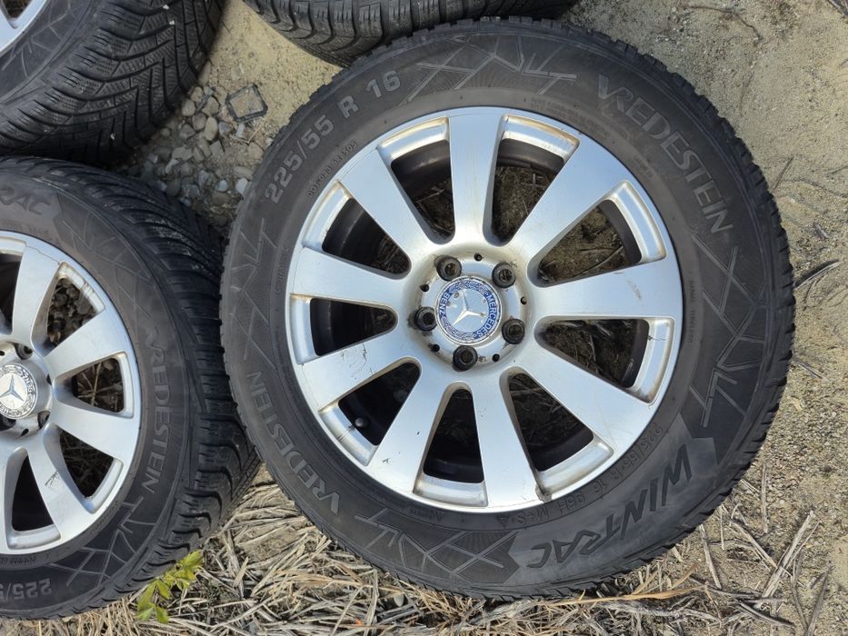 Roti iarna Mercedes Benz E class w212 225/55 R16 Vredstein m+s