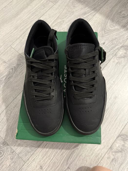 Adidasi Lacoste Aura Club 225