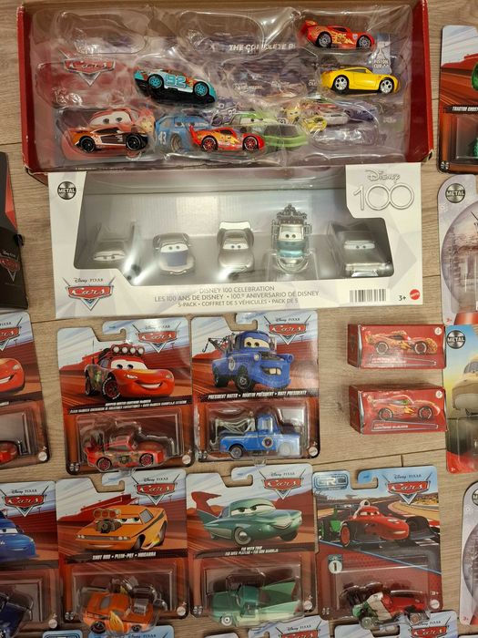 Disney cars Fulger McQueen colectie