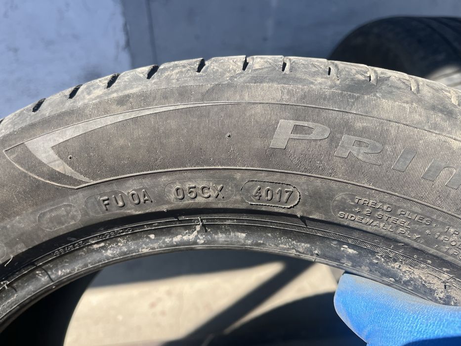 2 бр. летни гуми 225/50/17 Michelin AO DOT 4017 4 mm
