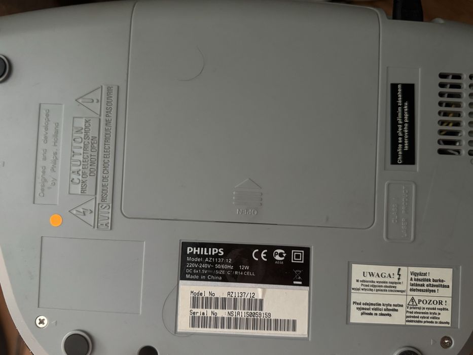 Магнитола Philips AZ1137/12