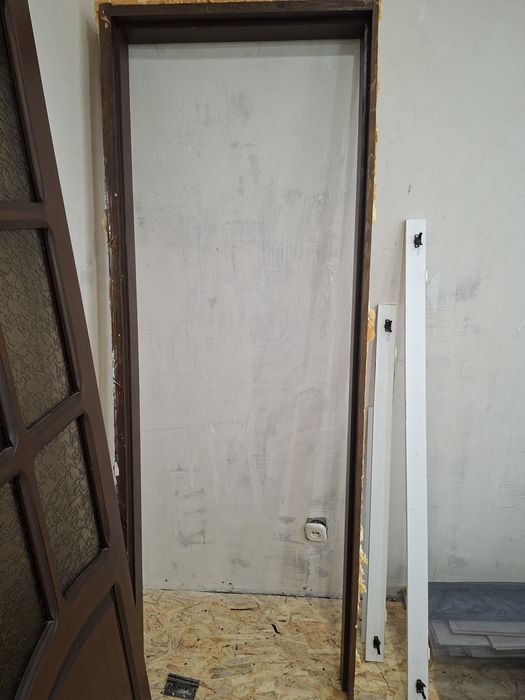 Продам двери межкомнатные  б/у