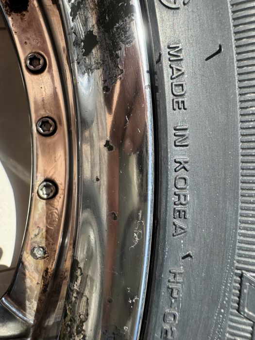 Шины с дисками Корея 275/40R20