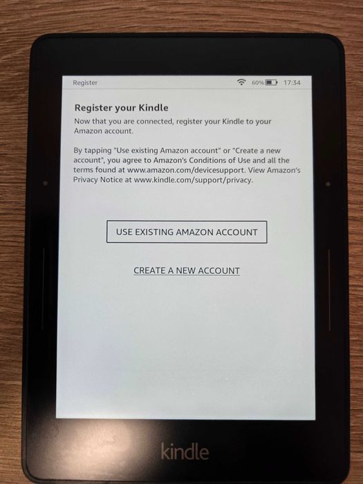 Kindle Voyage — 6-инчов четец, 300 ppi, с подсветка