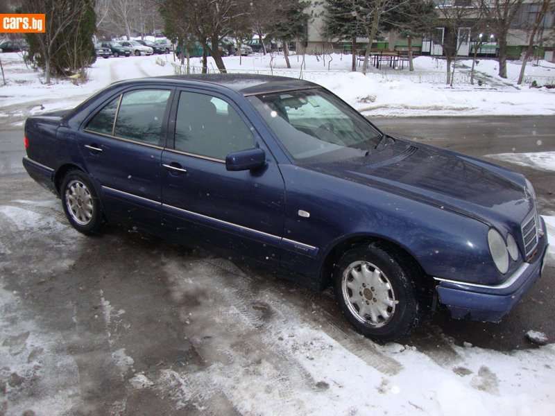 Мерцедес Mercedes Е 250 Турбодизел На 4асти