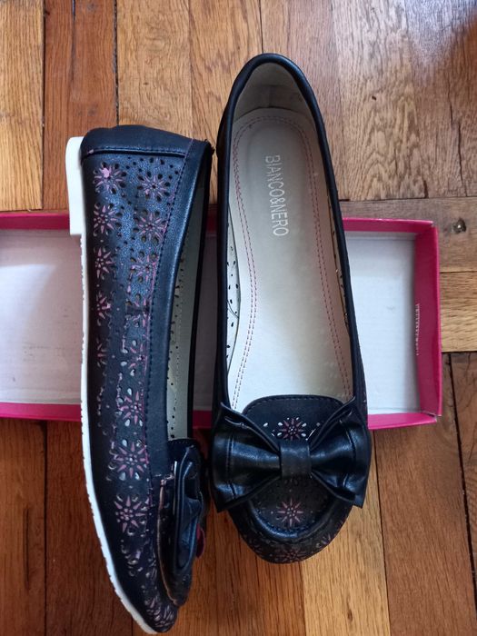 Продавам дамски обувки,балеринки Bianco/Nero  номер 38