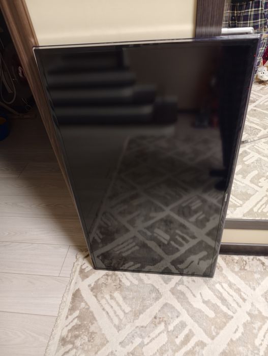 Телевизор Samsung smart tv 46"