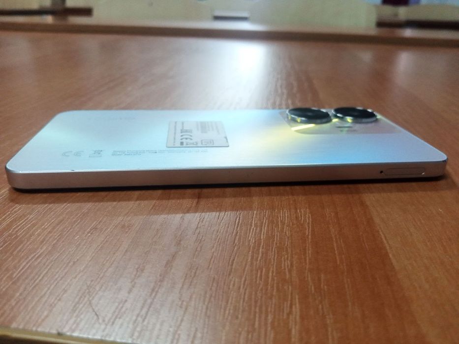 Realme C55 в идеальном состоянии