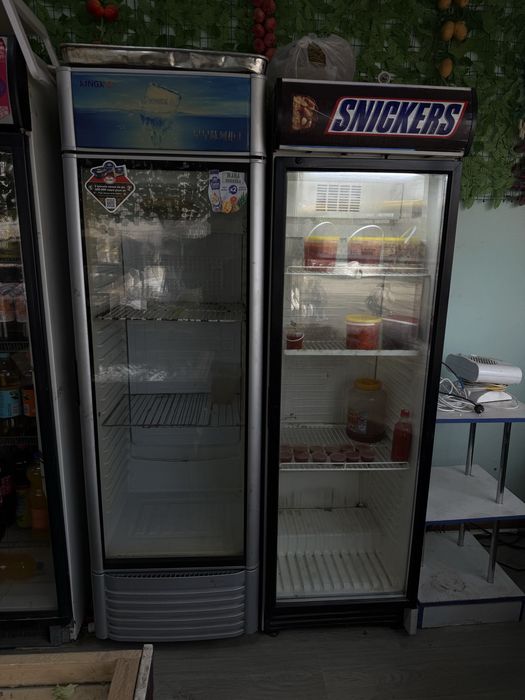 Ветринный холодильник