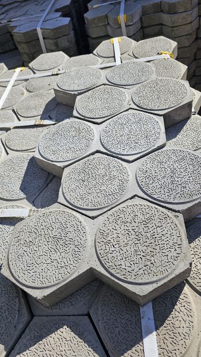 Продам тротуарную плитку