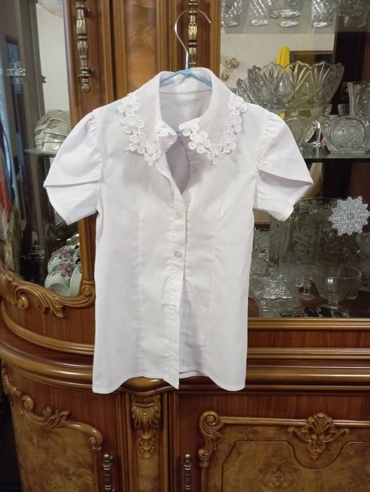 Коженная рубашка+брючки+ласины+3 рубашки