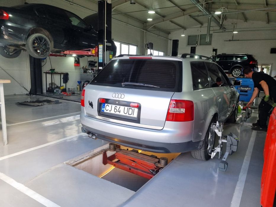 Vand Audi A6 C5 Avant 2003 BFC 2.5 tdi manual tracțiune față