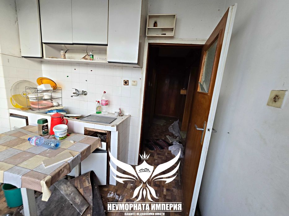 Под наем тристаен 68кв.м. на 6 етаж в гр.Асеновград, кв.Запад