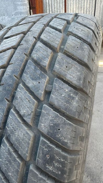 Продам шину . 265/65/17