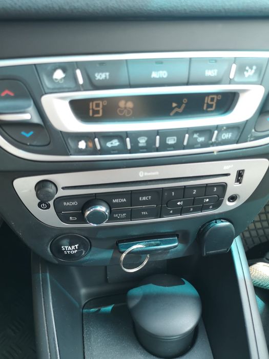 RENAULT Megane 2014 — imagine 5