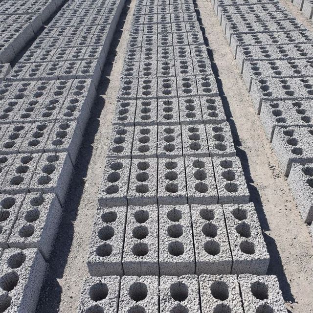 Шебень клинец шлакаблок